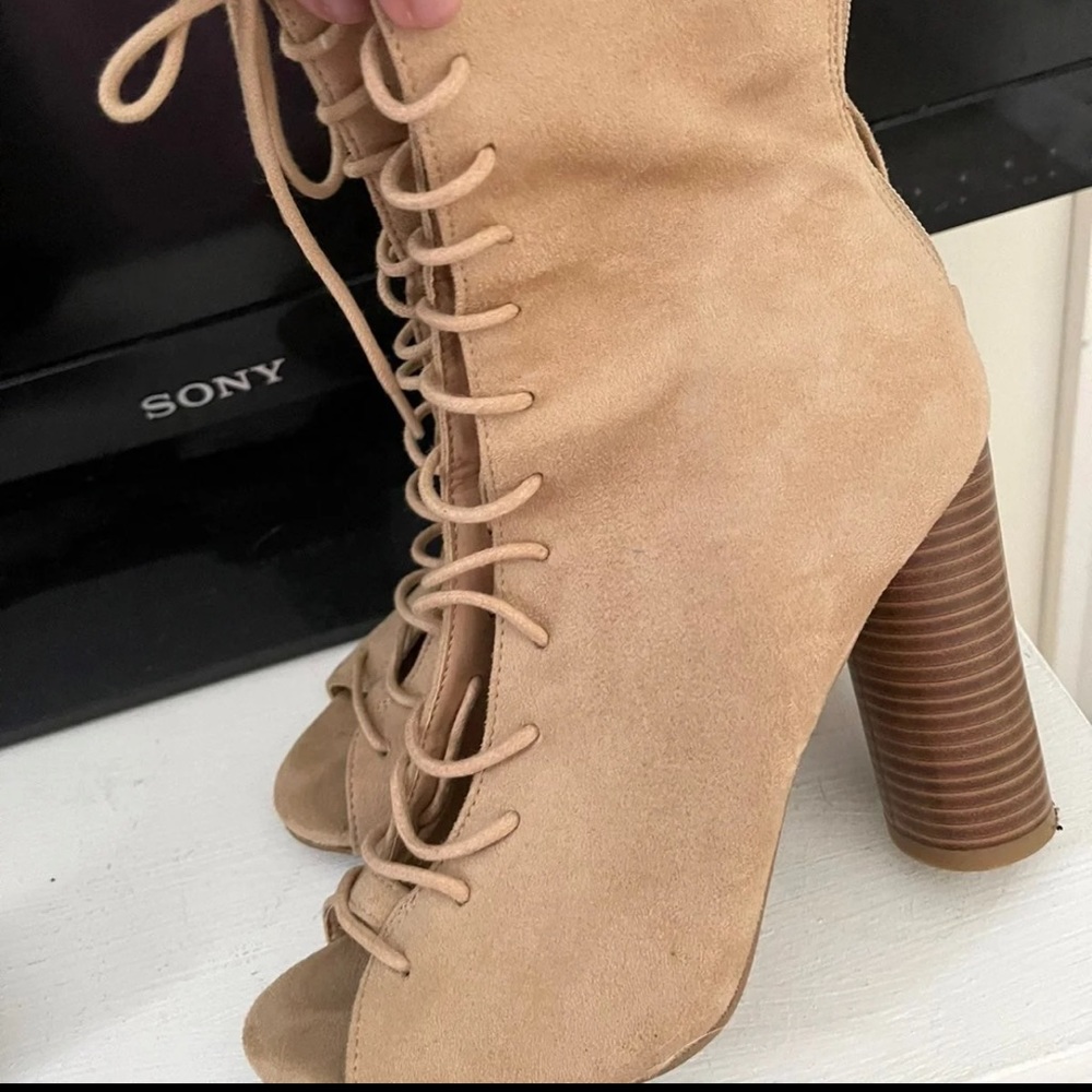 Block heels